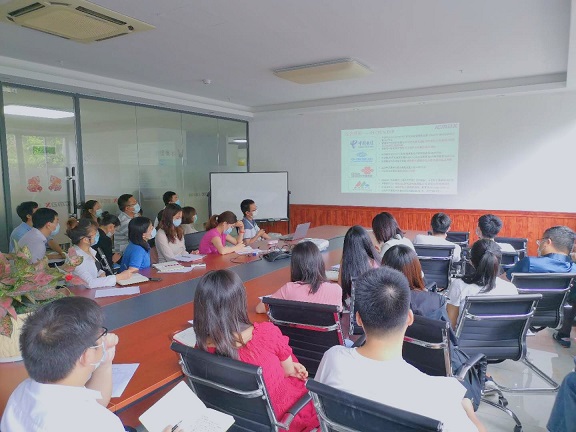 优化人才培养、提高员工素质 “宏旺芯学院”培训大讲堂火爆开展