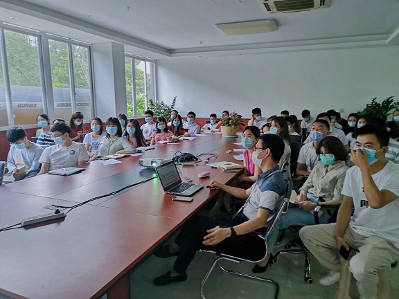 优化人才培养、提高员工素质 “宏旺芯学院”培训大讲堂火爆开展